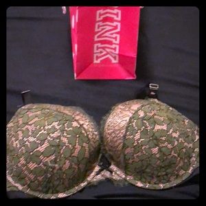 Victoria’s Secret Dream Angels Push Up Bra